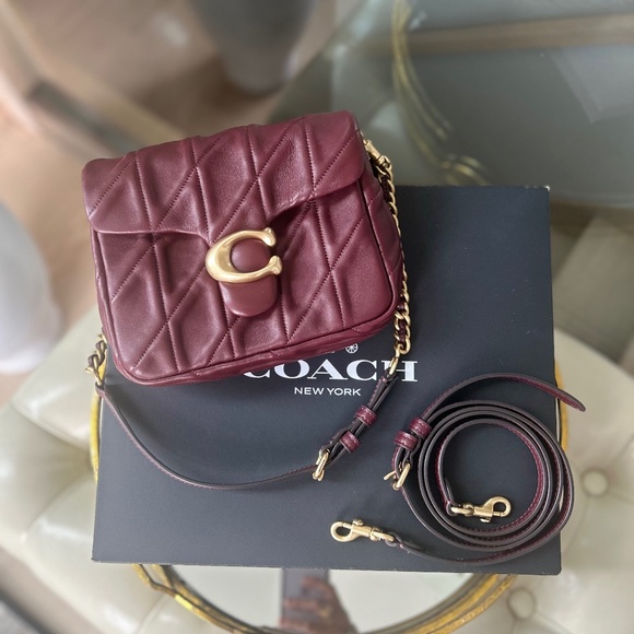 Coach Times Square Tabby CW628 Brass/Merlot Shoulder Bag 17 With Quilting - Picture 1 of 11